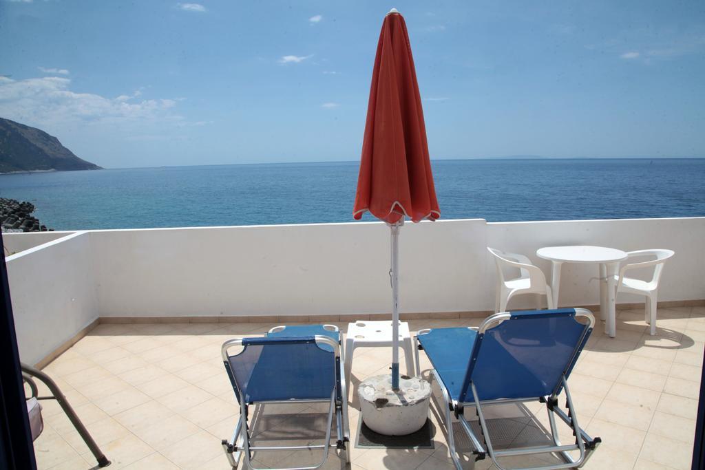 אגיה רומלי Paralia Guest House מראה חיצוני תמונה