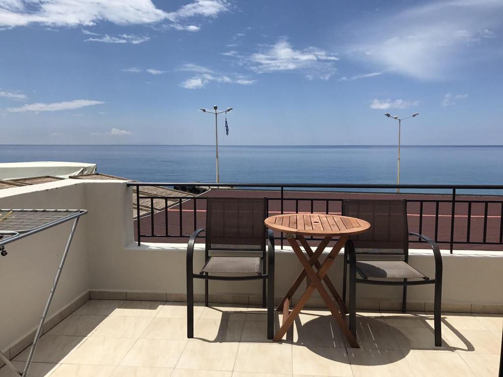 אגיה רומלי Paralia Guest House מראה חיצוני תמונה